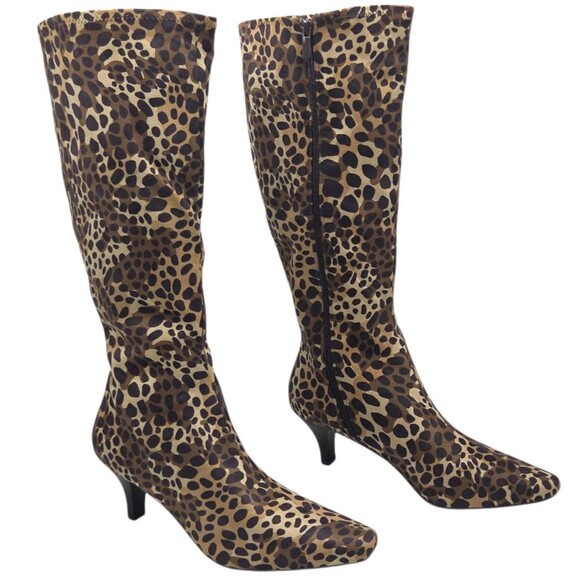 IMPO Stretch Namora Knee High Boots Cheetah Leopard Print Kitten Heel Zipper 10M - Picture 1 of 16